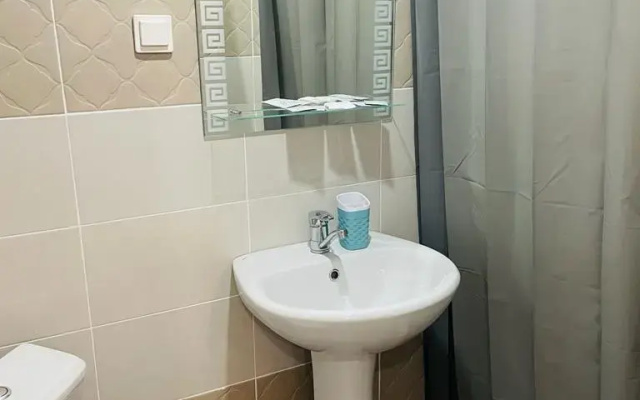 Семейный номер Comfort (2 отдельные кровати, двуспальная кровать и диван) — фото 3
