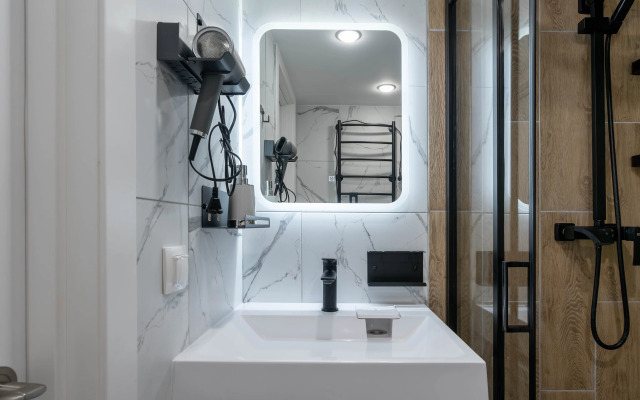 Sovremennaya Studiya V Serdtse Peterburga Flat