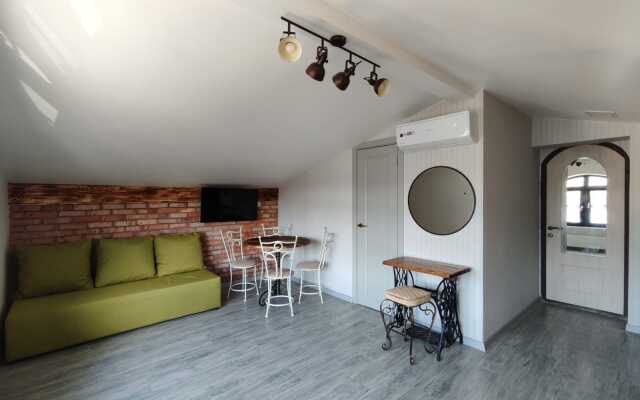 Guest House  Sloboda U Studenoy  Gory Mini-hotel