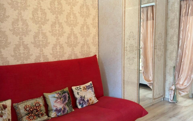 Na Chekhova 17/2 Apartments