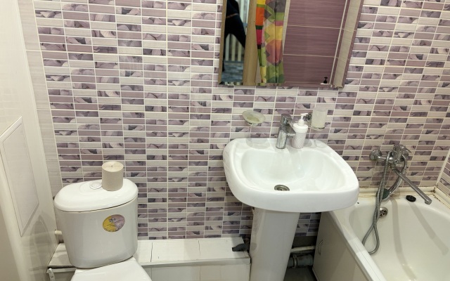 Uluchshennya Na Vakhitova 23 Flat