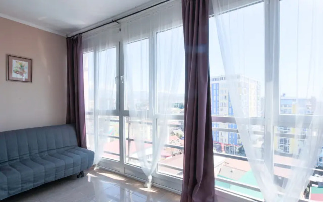 Studiya Per B Khmelnitskogo Flat