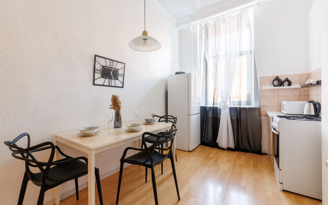 Vidovye na Bolshoy Konyushennoy Apartments