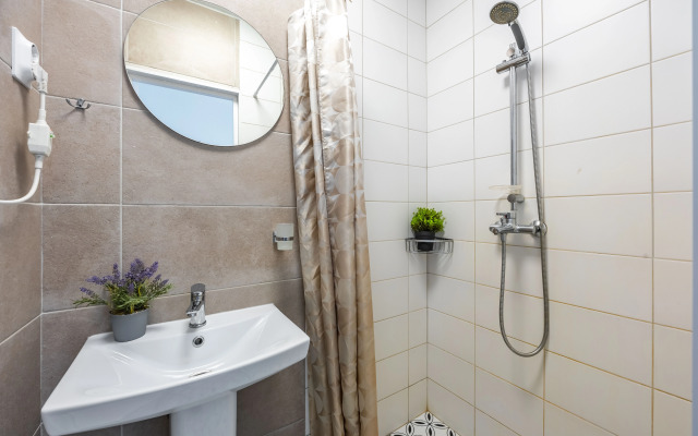 Apartamenty 4 na Rizhskom Prospekte (R36)