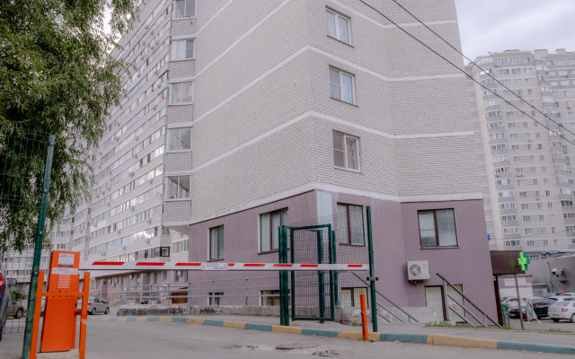 Dizaynerskaya Treshka S Panoramnymi Oknami Apartments