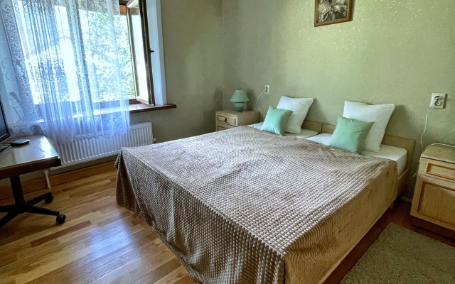 Bankovskaya Dacha Guest House
