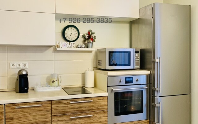 Апартаменты Современная Светлая Квартира у Метро Кузьминки