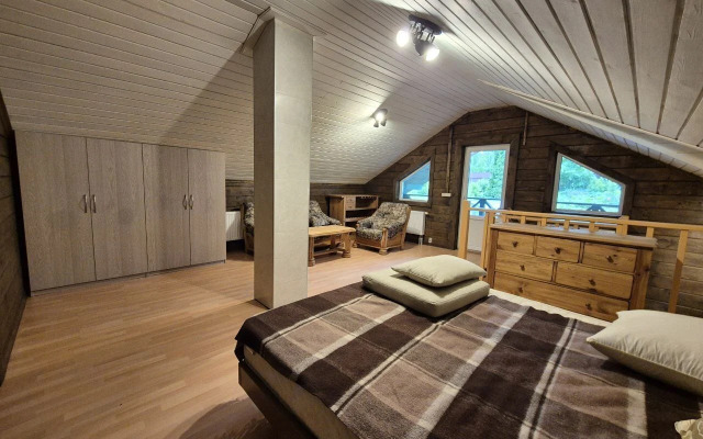 Частный дом Загородный дом Suki Rent у озера