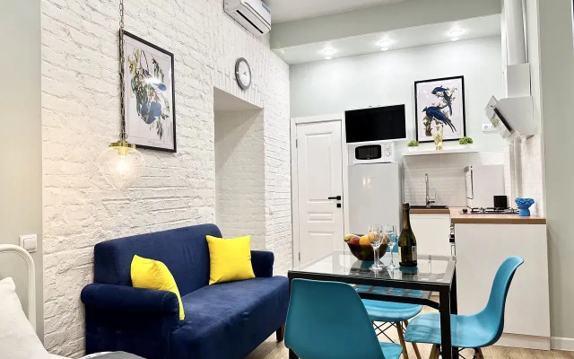 Квартира студия SpbStay в центре на Рубинштейна 25