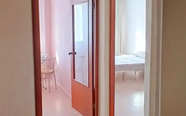 Kvartira U Agrarnogo Flat