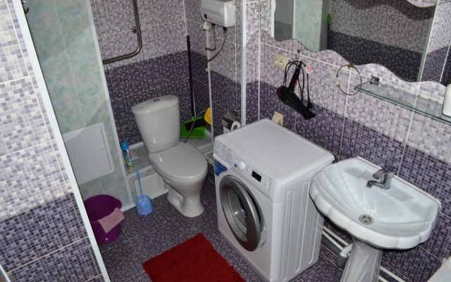 Na 21 Etazhe Academ Riverside Apartments