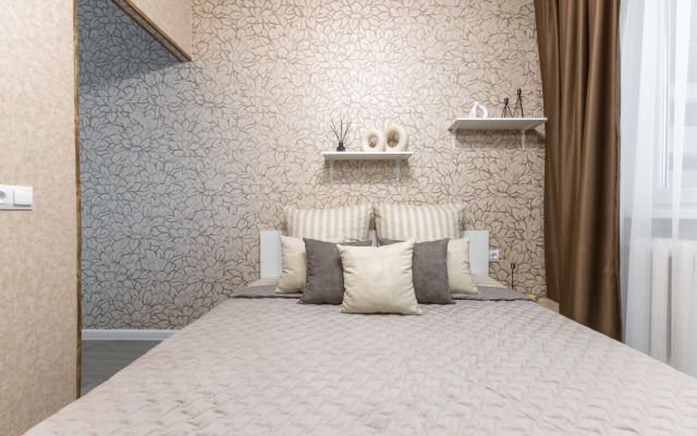 Апартаменты трехкомнатные на Космонавтов