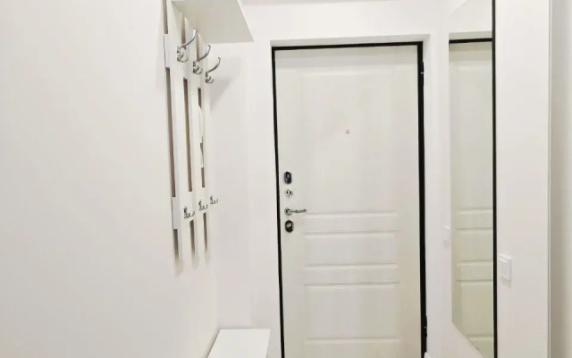 S Dizaynerskim Remontom I Vidom Na More Flat