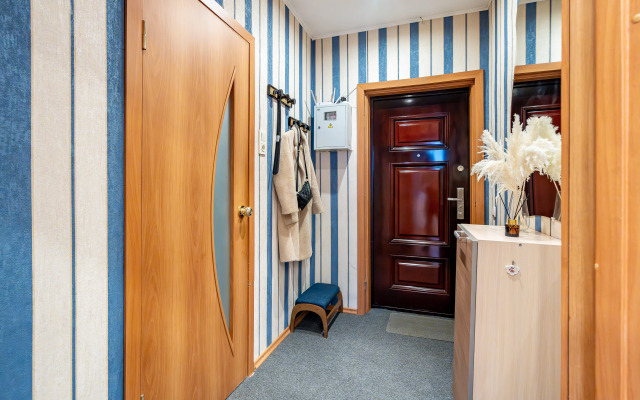 Sutkilive U Metro Akademicheskaya Apartments