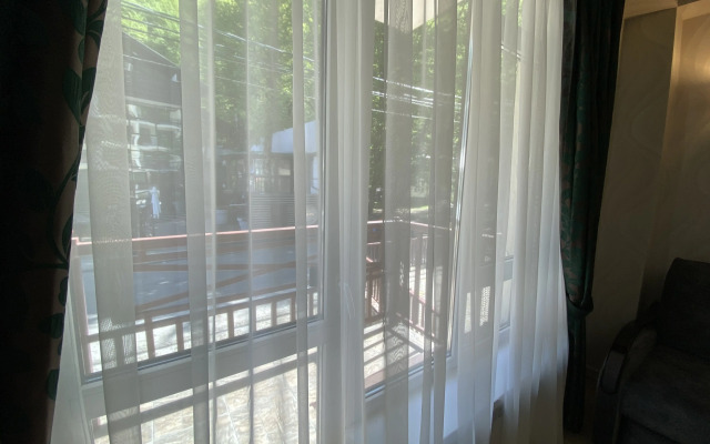 V Samom Tsentre Kurorta Apartment