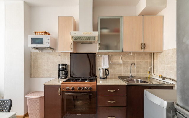 Na ulice Naberezhnoy 4 Flat
