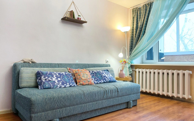Uyutnaya kvartira v Khamovnikakh Flat