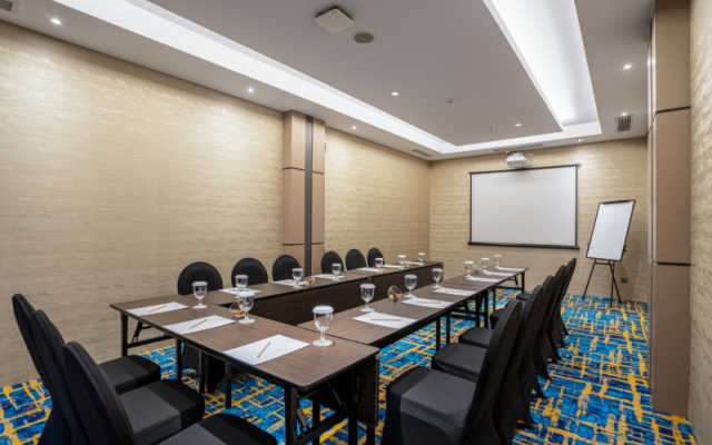 Aston Emidary Bangka Hotel and Conference Center