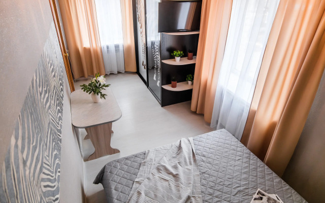 Апартаменты Двухкомнатные по Авиаторов 7