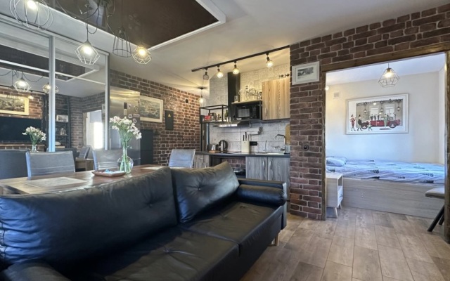 V Tsentre Loft Apartments