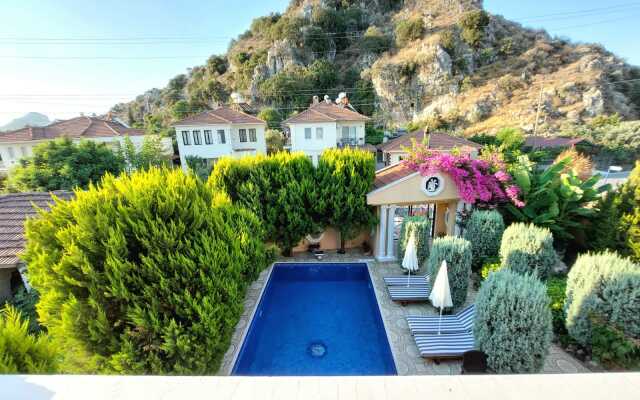 Dalyan Palace Villa