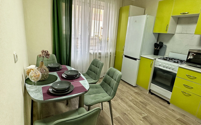 Prostornaya po Priyatnoy Tsene Flat