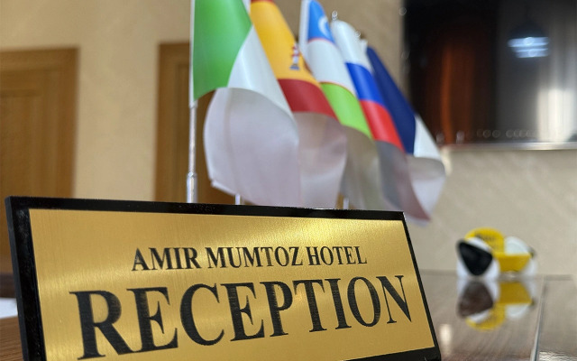 Mumtoz East Hotel