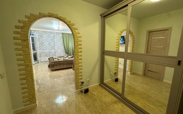 Uyutnaya ryadom s mamaevym kurganom Flat