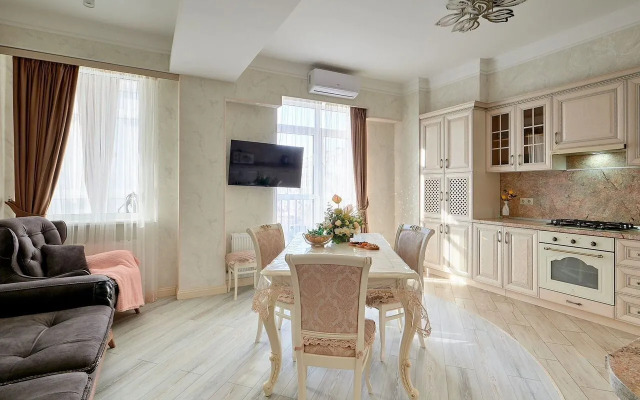 Uyutnaya Na Ulitse Dekabristov 36k2 Flat