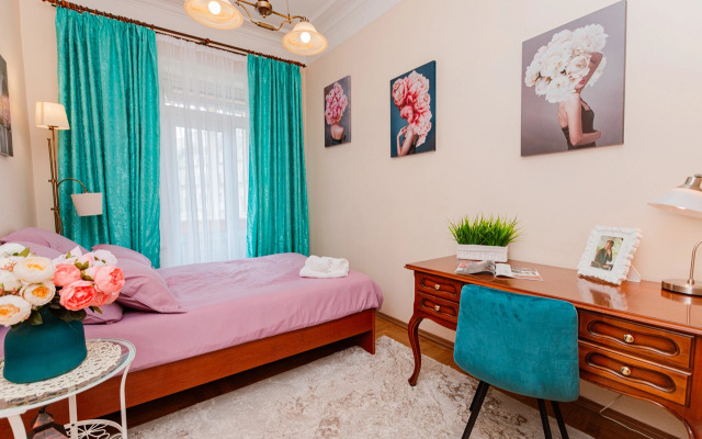 Квартира 3-х комнaтная pядом с метрo Смoленская