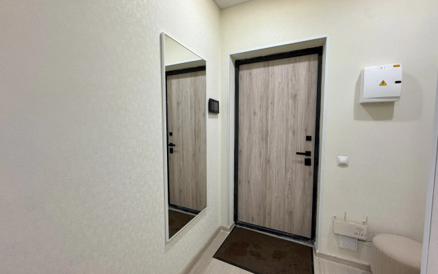 Apartments Shestimestnaya Trekhkomnatnaya Kvartira V Tsentralnom Rayone Zhk "divny Kvartal"