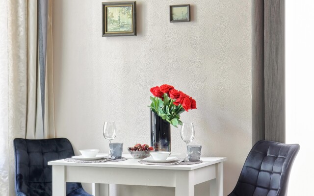 Апартаменты MMyhomeYourhome на Невском 84-86