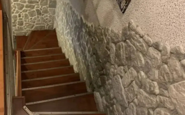 Квартира Двухэтажная с Сауной для Большой Компании