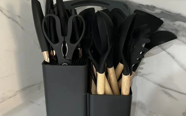 Апартаменты на Светлой 18 (103)