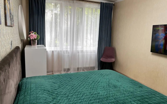 Dvukhkomnatnaya S Yevro Remontom Flat