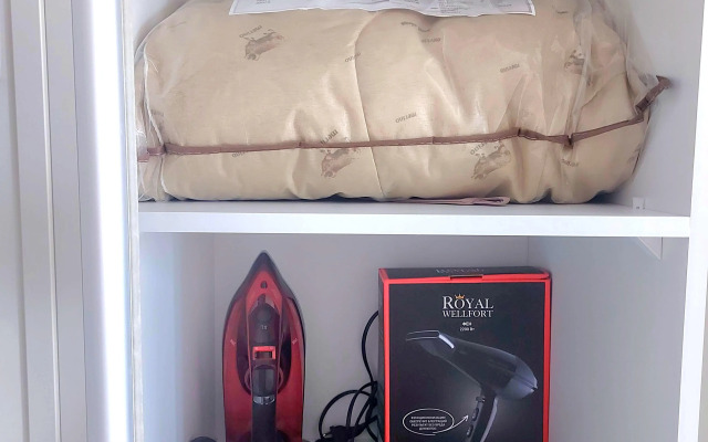 V Tsentre Omska Zhk Utinaya Gora Flat