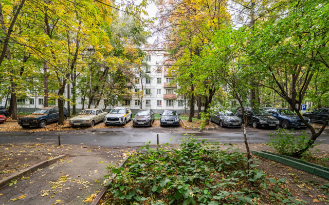 Апартаменты Студия с Новым Ремонтом у Метро Зюзино