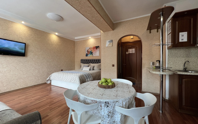 Studiya Smolina 79-127 Ulan-Ude ZhD vokzal KakDoma Flat