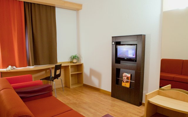 Отель Ibis Samara