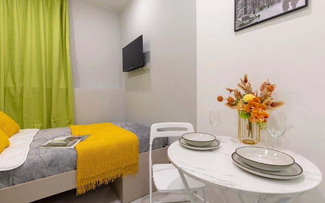 Ekonom bez Okna na Naberezhnoy Obvodnogo Kanala, 132 Apartments