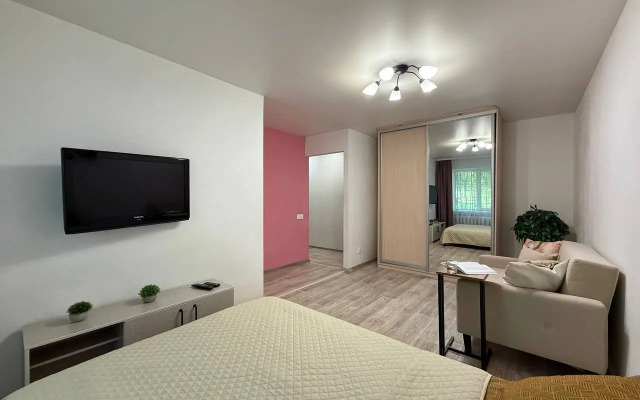 Квартира Новая Уютная Рядом с Аквапарком