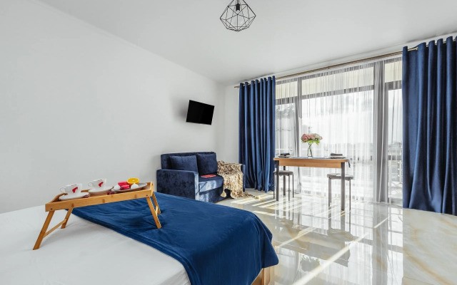 Bronau Zhasmin Flat