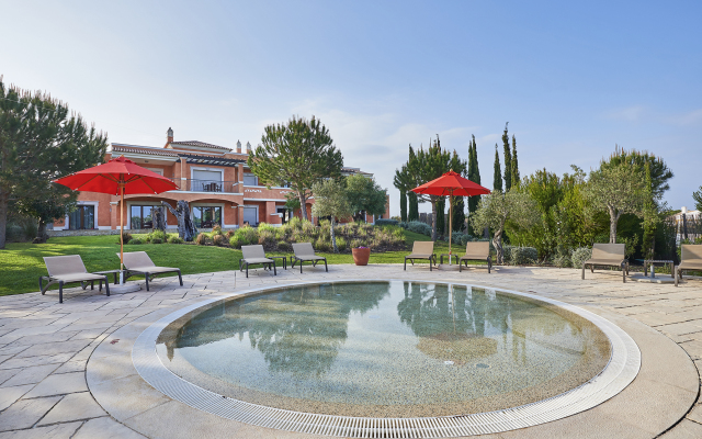 Cascade Wellness Resort Hotel