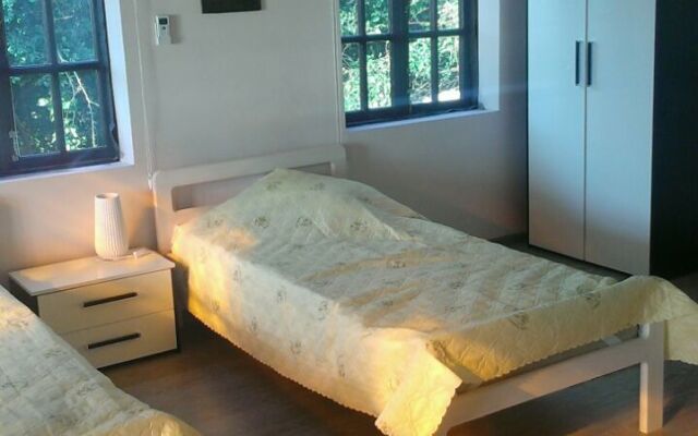 Semeyny Guest House