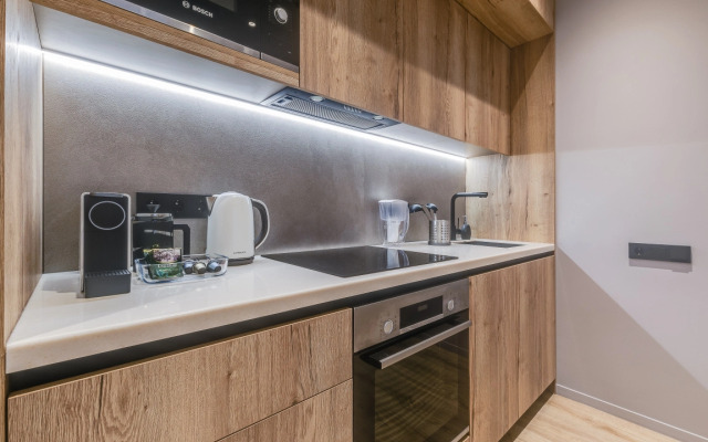 Апартаменты Трёхместные Делюкс с Видом на Город Business Apartments