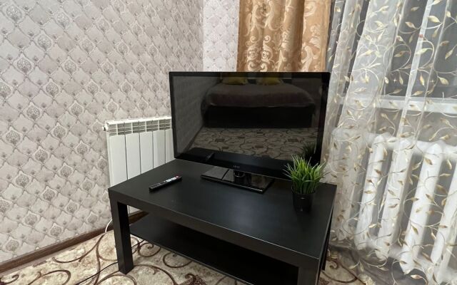 Odnokomnatnyie Apartments 14 Mkr
