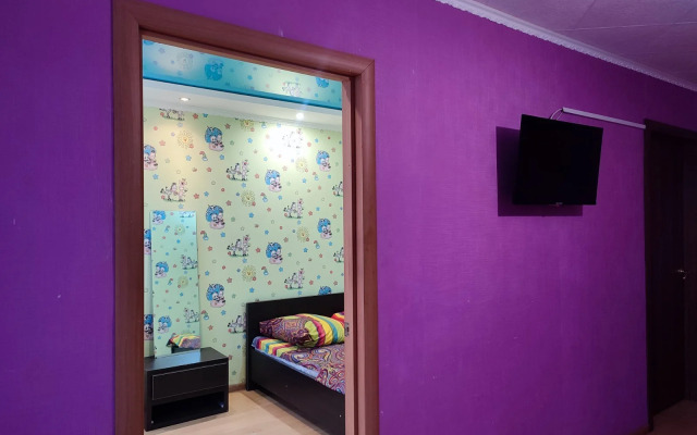 Квартира двухкомнатная Грязнова 13