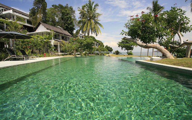 Turi Beach Resort Hotel