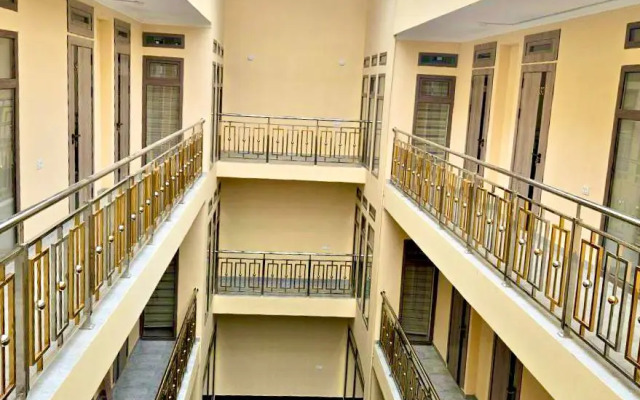 Hotel Sokin Palace