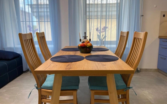 Квартирка на Ваське